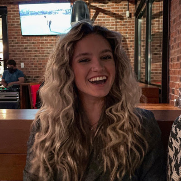 Meet your Posher, Mary kate - Picture 1 of 1